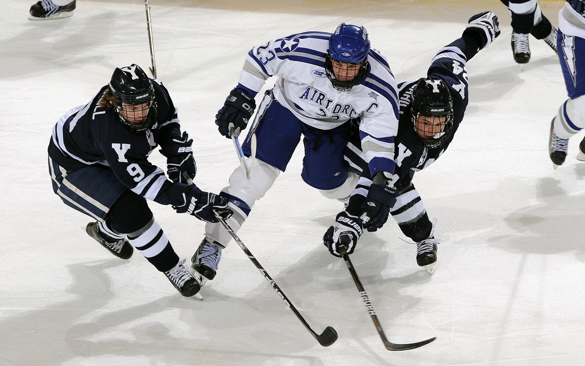 国家队加强控球能力训练提升中场调度效率，提高控球能力的十大措施
