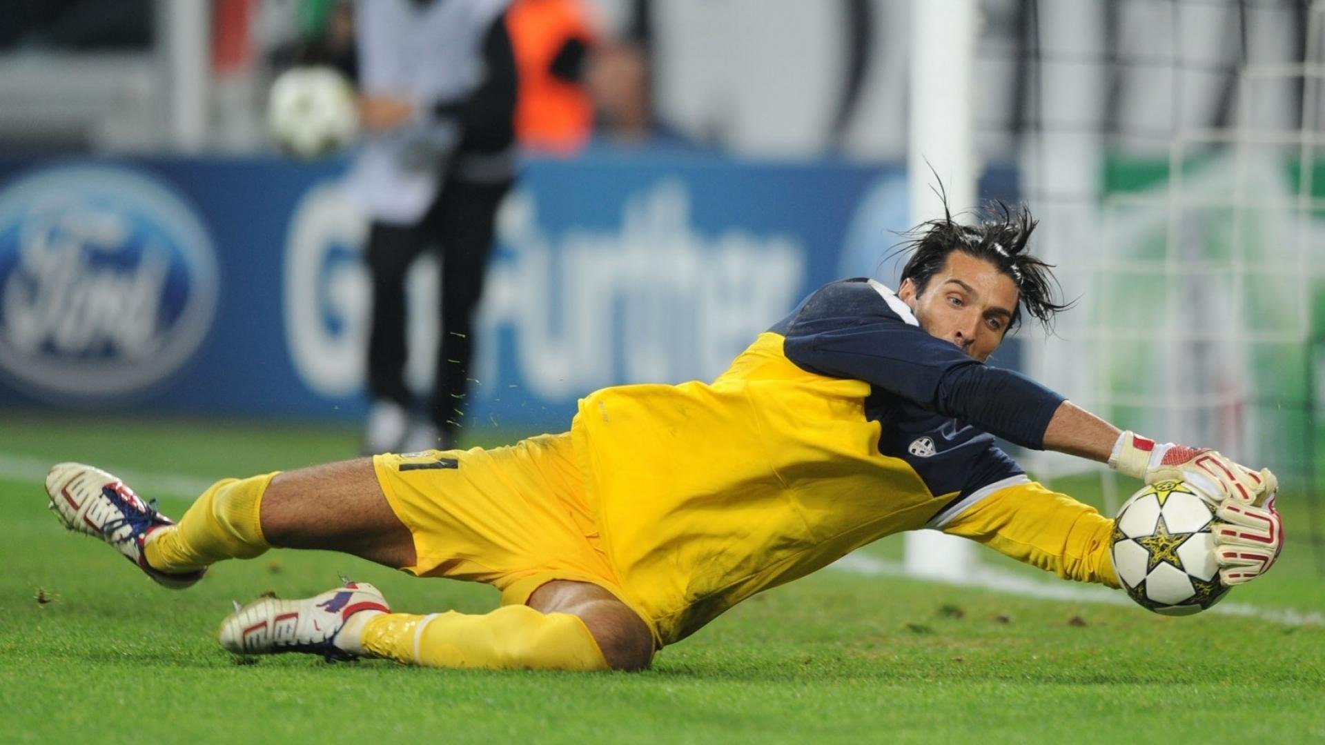 网球青训营学员技术视频点评平台上线，网球青少年训练视频